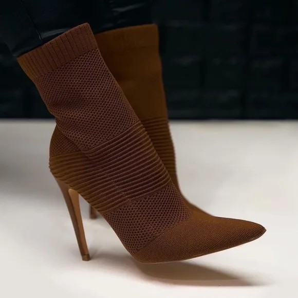 Chantress sock boots-tan