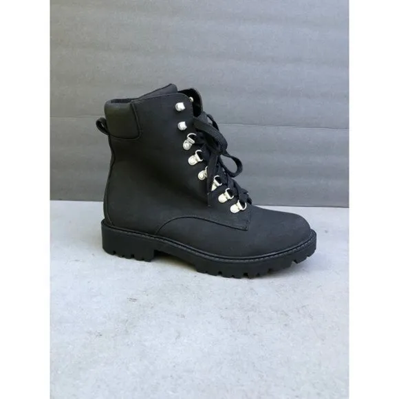 CHARLES BY CHARLES DAVID Women black combat boots size 7