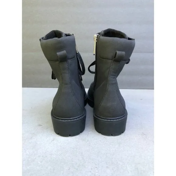 CHARLES BY CHARLES DAVID Women black combat boots size 7