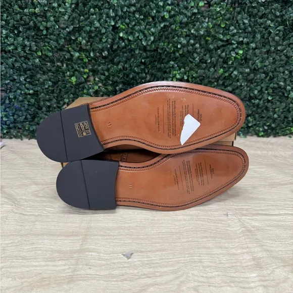 Charles Tyrwhitt Leather Oxford Brogue Shoes - M12