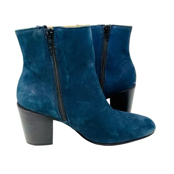 CHARLESTON SHOE CO. Blue Suede Block Heeled Ankle Boots Sz 8 Square Toe Zip