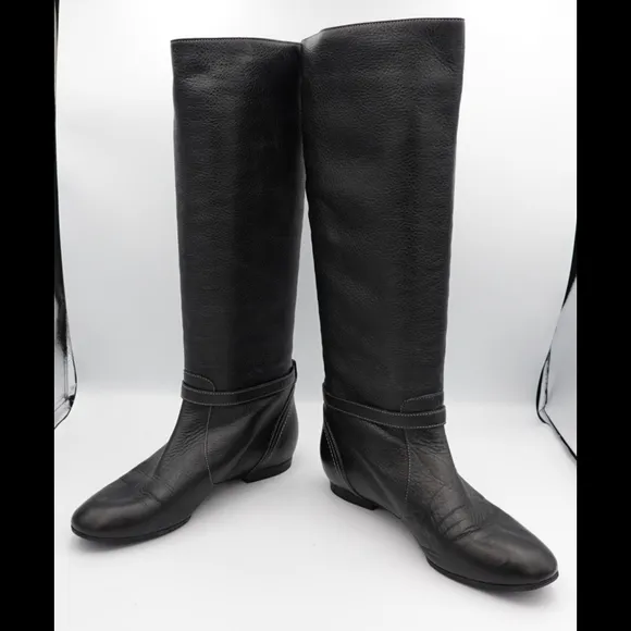 CHLOÉ Black Leather Tall Boots with Flat Heel, size 38