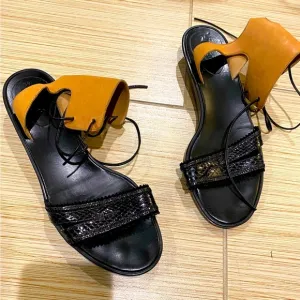 Chloe Leather Top Flats