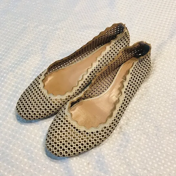 Chloe Perforated Leather Lauren Scalloped Ballet Flats Size