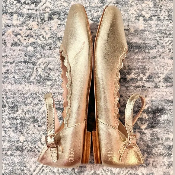 Chloe scalloped leather ballerina flats gold