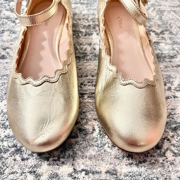Chloe scalloped leather ballerina flats gold