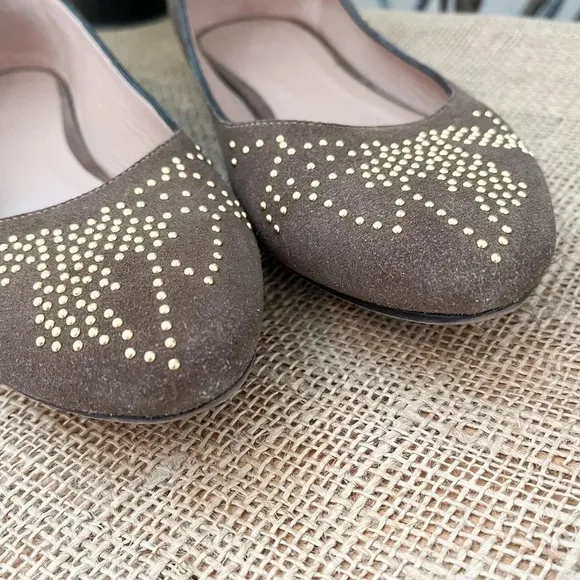 Chloe Suzanna Suede Studded Flats Size 8 Wimen’s