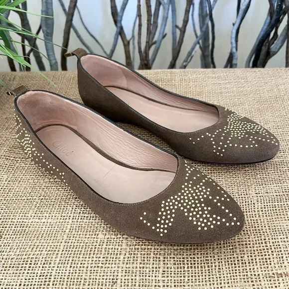 Chloe Suzanna Suede Studded Flats Size 8 Wimen’s