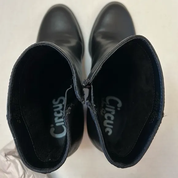 Circus by Sam Edelman black heeled boots with side zippers Sz-8. J