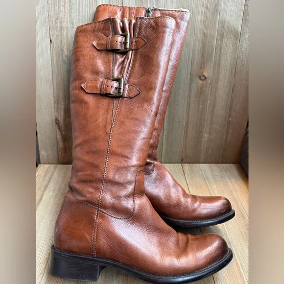 Clarks Tamro Spice Brown Leather Lined Zip Knee Boots Rubber Tread Low Heel 7.5