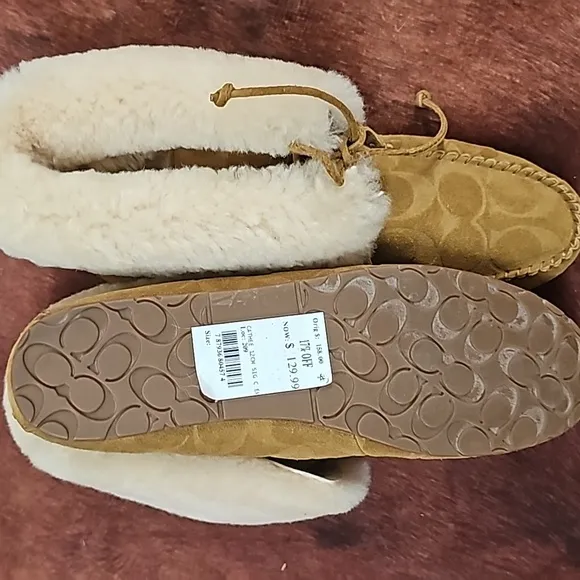 Coach Cathee moccasins boots 100% suede leather sherpa lining sz 8.5 camel color