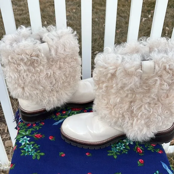 Coach Cream Shearling and Leather Flat Boots Size 6.5