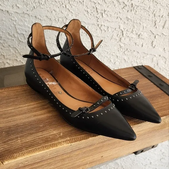 Coach Jody Ballet flats, genuine leather.‎ Style: #Q8962.