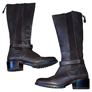 Coach Pencey brown leather zip back heeled boots