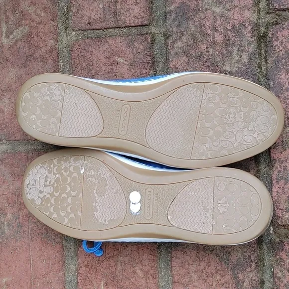 Coach Rainy Canvas Boat Shoe Size 7 (2230)