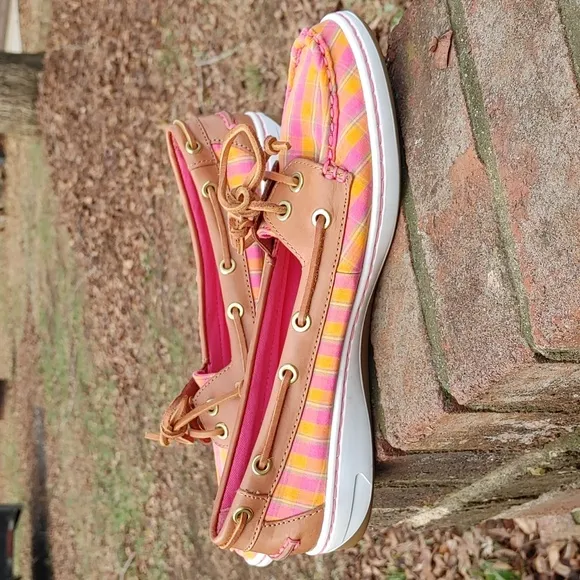Coach Richelle Cansvas and Leather Plaid Boat Shoe Size 10 (1263)