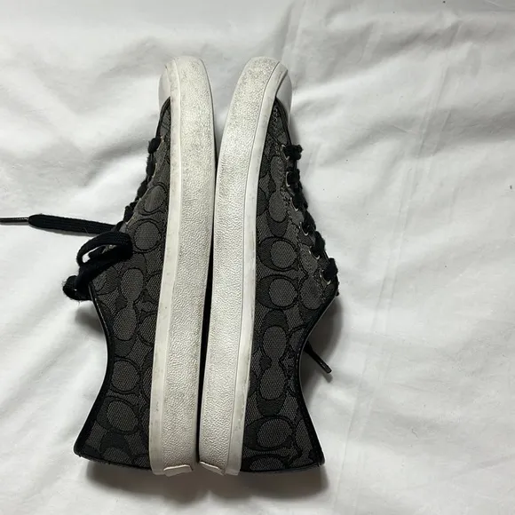 Coach women sneakers, tennis shoes size 8.5B black canvas excellent used