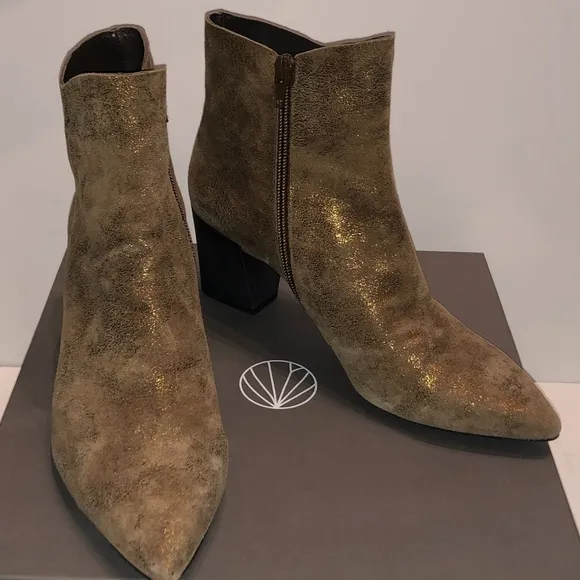 Coclico Joy Distressed Metal Bronze Suede Boots