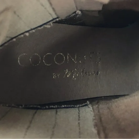 Coconuts by Matisse Boots