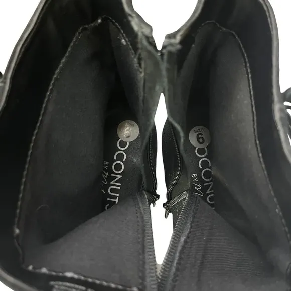 Coconuts by Matisse Side Zip Fringe Black Suede Booties Womens Size 6M