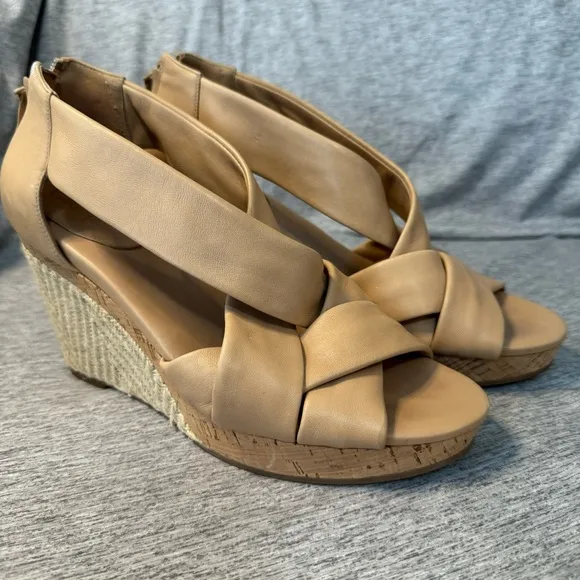 COLE HAAN AND NIKE Espadrille Wedges, Tan Leather, Heel Zip, Size 9.5, EUC