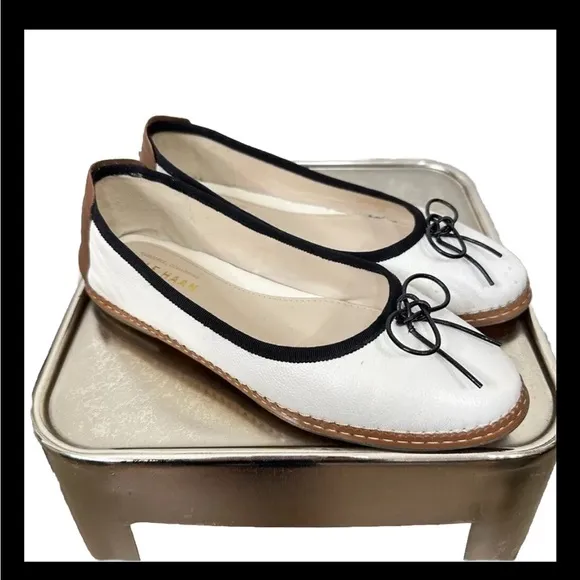 Cole Haan CloudFeel All Day Ballet Flats in Ivory Leather - Size 9 - Worn Once