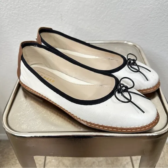 Cole Haan CloudFeel All Day Ballet Flats in Ivory Leather - Size 9 - Worn Once
