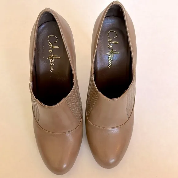 Cole Haan Nike Ankle Heeled Boots size 7B