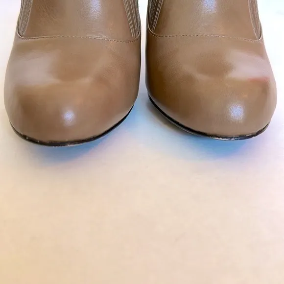 Cole Haan Nike Ankle Heeled Boots size 7B