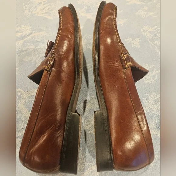 Cole Haan Pinch Tassle Brown Penny Loafers MENS Sz 10B dress shoes
