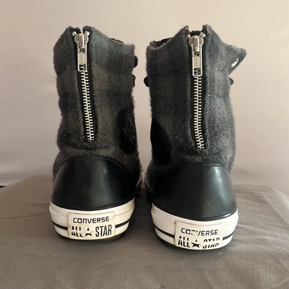 Converse All Star Chuck Taylor Woolrich Hi Top plaid sneakers women’s size 7.5