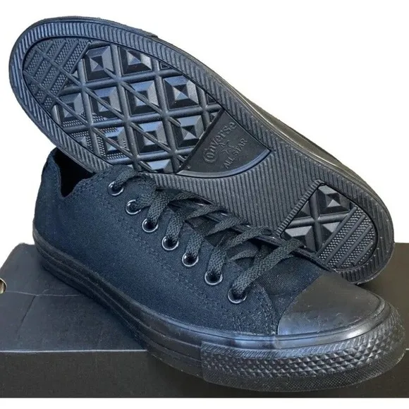 Converse Black CHUCK TAYLOR All Star Low Top Canvas Shoes Mens 12 New Fast Ship