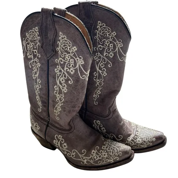 Corral Brown and Cream Heeled Boots with Intricate Designs