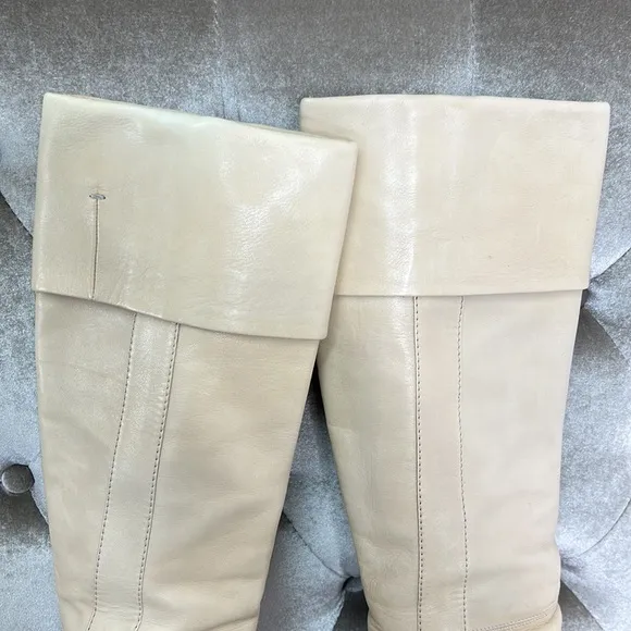 Costume National Italy butter soft leather heeled boots