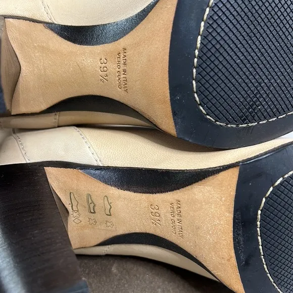 Costume National Italy butter soft leather heeled boots