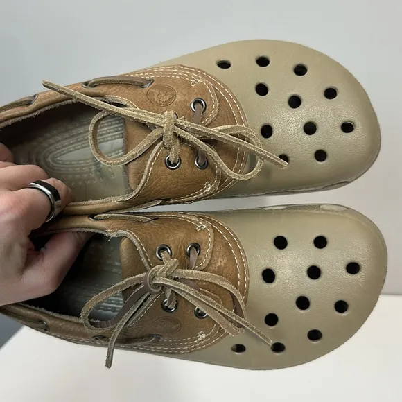 Crocs Islander Pit Crew Brown Leather Boat Shoes Size Mens 8