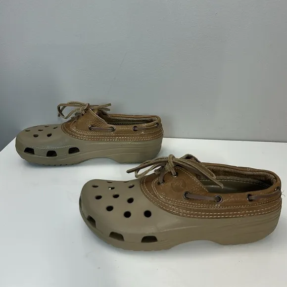 Crocs Islander Pit Crew Brown Leather Boat Shoes Size Mens 8