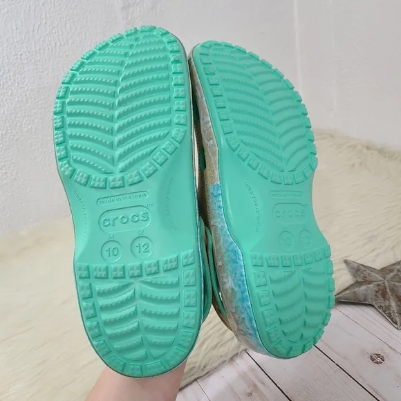Crocs x Margaritaville classic clogs sand ocean beach size m 10 / w 12 NEW