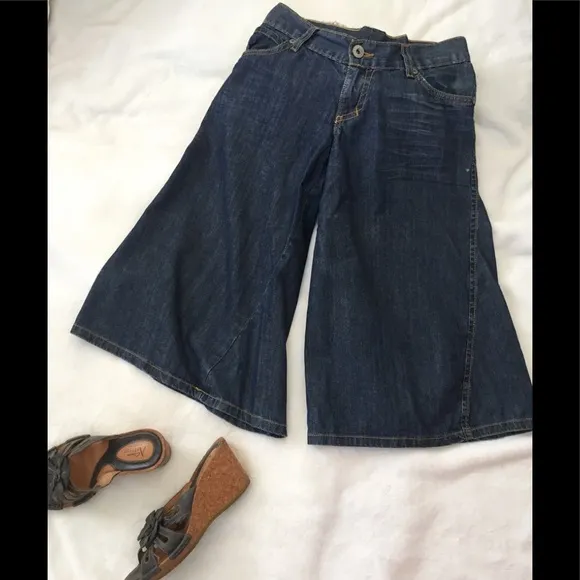 Cropped Denim Culottes / Skort