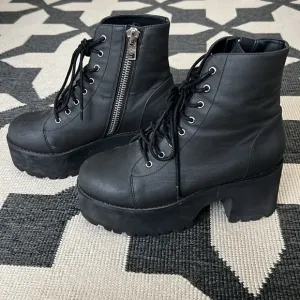 Current Mood Raven Boots Black Heeled Lace Up Boots