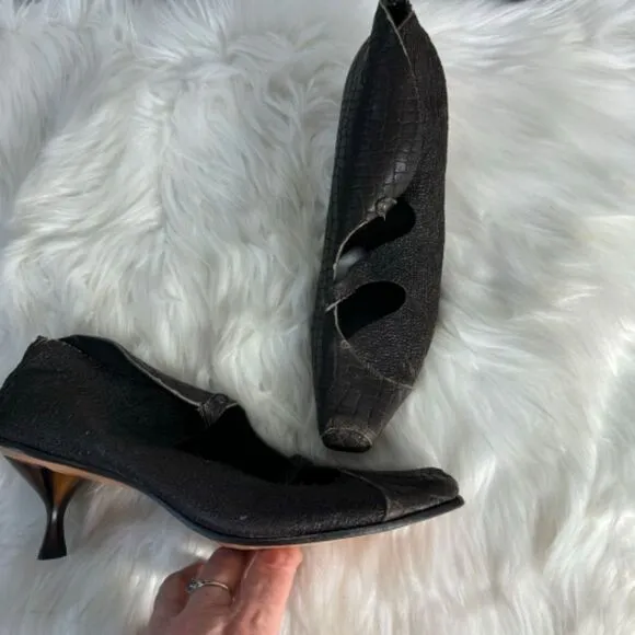 Cydwoq Brown Abstract Textured Leather Kitten Heel Mary Jane Shoes Sz 38/US 9.5