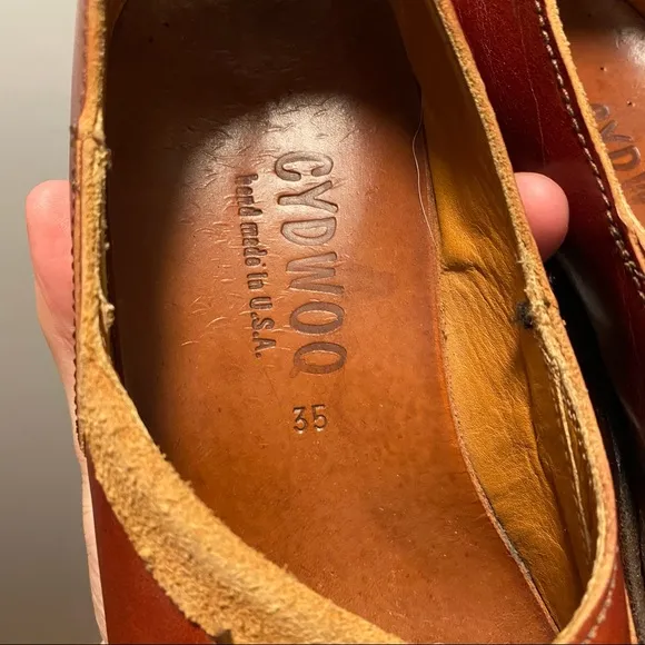 Cydwoq Women’s Red Leather Made in The USA Clogs Size 35