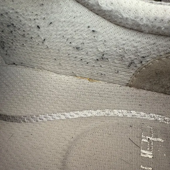 Dansko Harlyn Gray Suede &amp; Mesh Lace Up Sneakers Women's EU Size 38