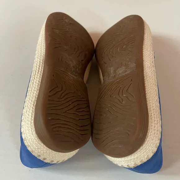 Dansko Lesley Blue Leather Espadrille Flats Sz 38 US 8