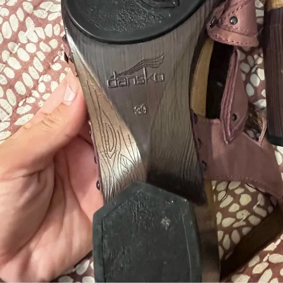 Dansko Nina Violet Purple Full Grain Leather Wedge Sandals Size 39