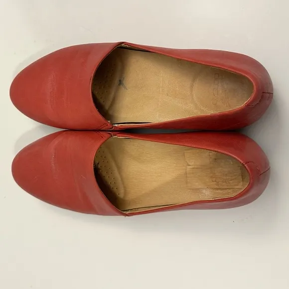 Dansko Women's Larisa Poppy Nappa Slip-On Loafer Flat with Arch Support Sz EU 39
