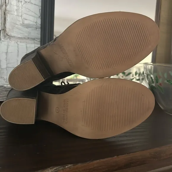 DIBA True “Trendee” Distressed Gladiator Leather Lace-Up Sandals Womens Sz 8 EUC