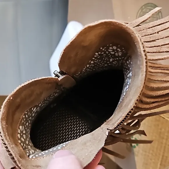 Dingo Fringed Heeled Boots