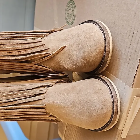 Dingo Fringed Heeled Boots