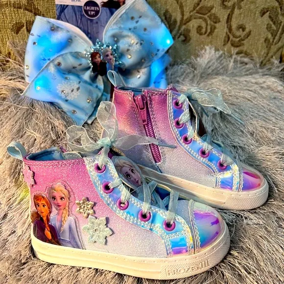 DISNEY FROZEN GIRLS BUNDLE!!! ❄️🤍❄️MATCHING SHOES &amp; LIGHT-UP HAIR BOWS !!!